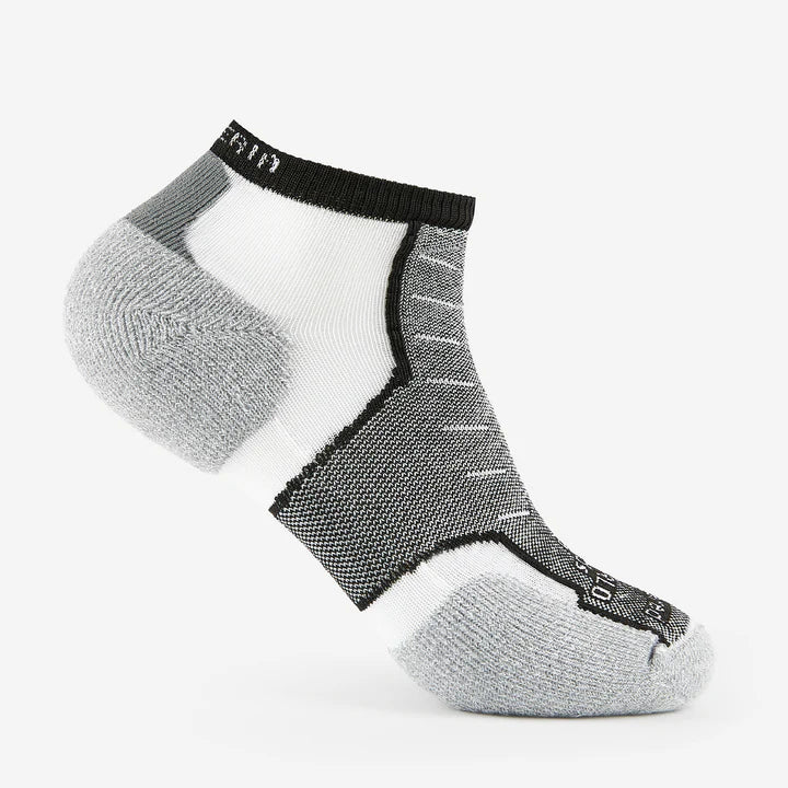 Experia TECHFIT Light Cushion Low-Cut Socks | XCCU- Black